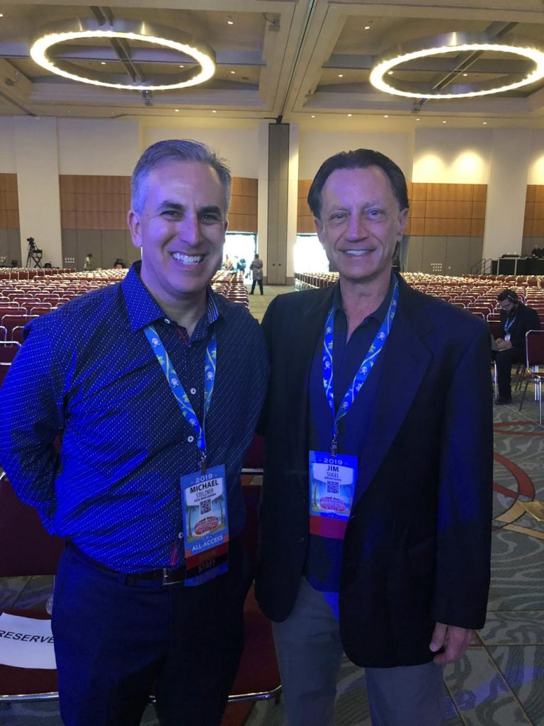 At Social Media Marketing World with Michael Stelzner, Conference Founder and Keynote Speake